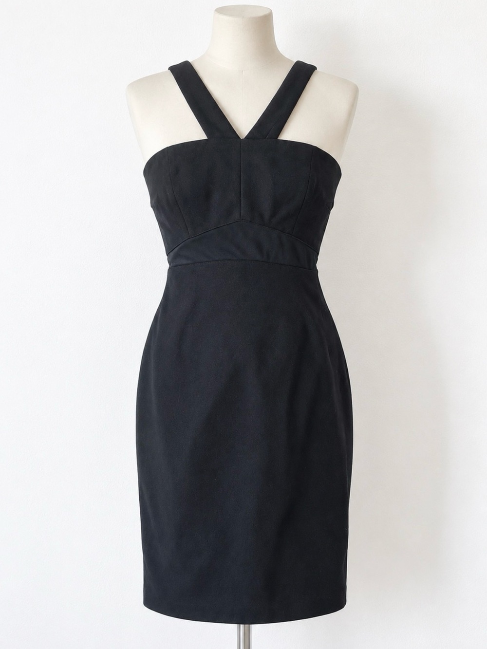 Classic Black Sleeveless Sheath Dress
